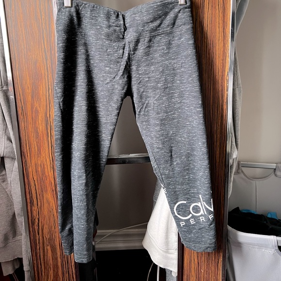 Calvin Klein Performance Leggings - Picture 1 of 3